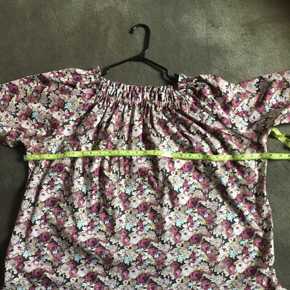 Beautiful Cotton Off The Shoulder Dress - Picture 6 of 7